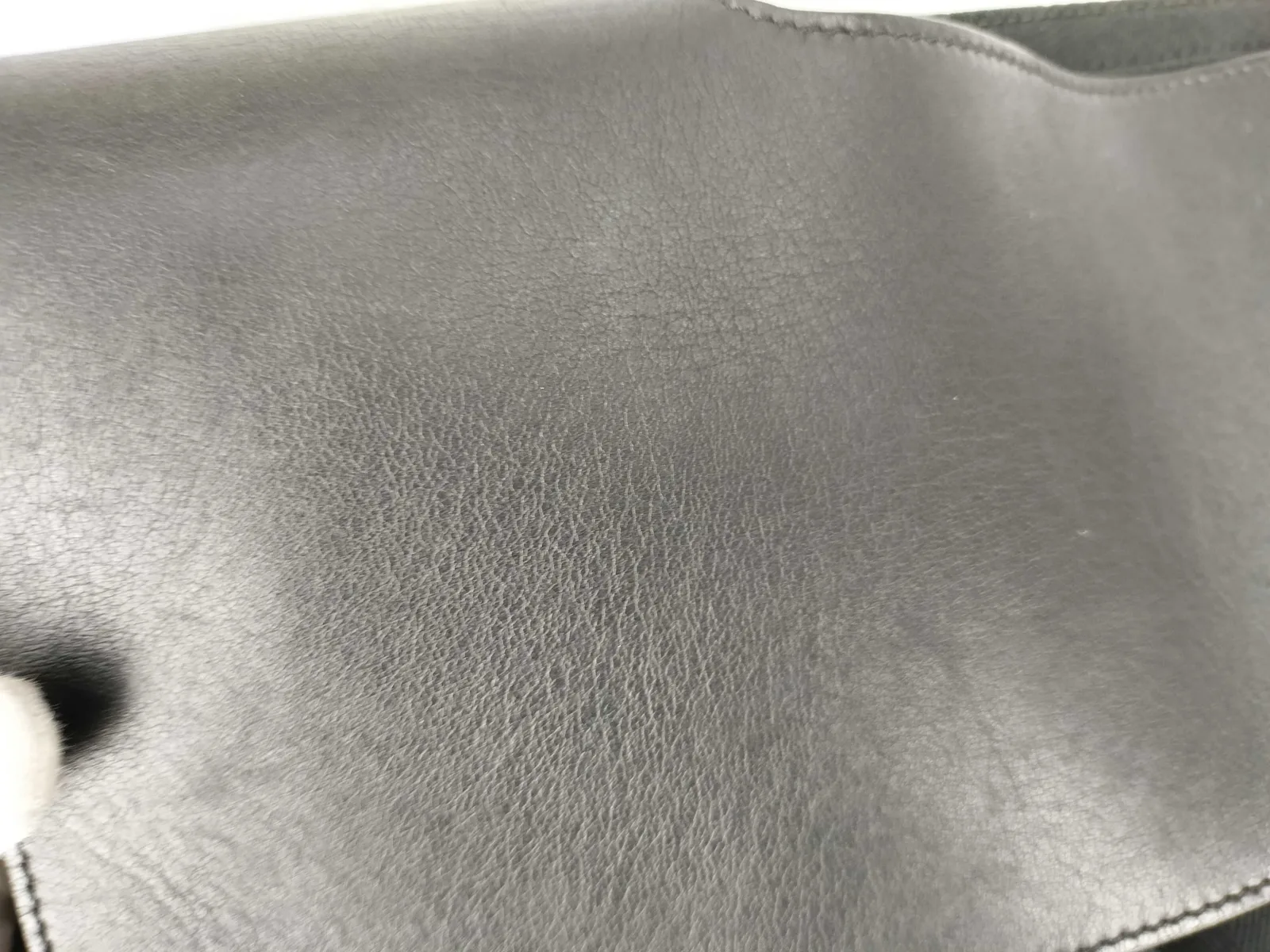 赫尔美斯 瓦尔帕莱索 爱马仕 瓦尔帕莱索 MM 黑色手提包