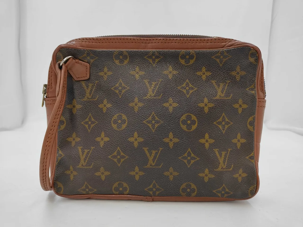 路易威登 Vuitton 字母萨克斯风 第二包