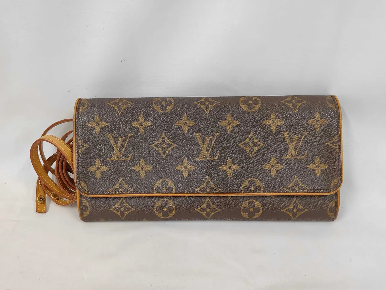 路易威登Monogram Pochette Twin GM M51852单肩包