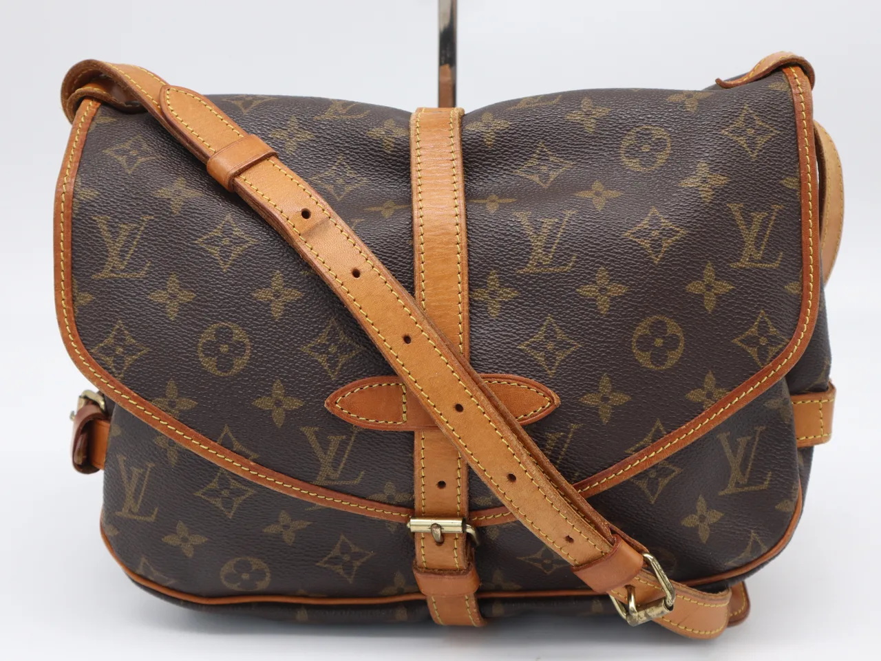 路易威登 M42256 Monogram Saumur 30 单肩包