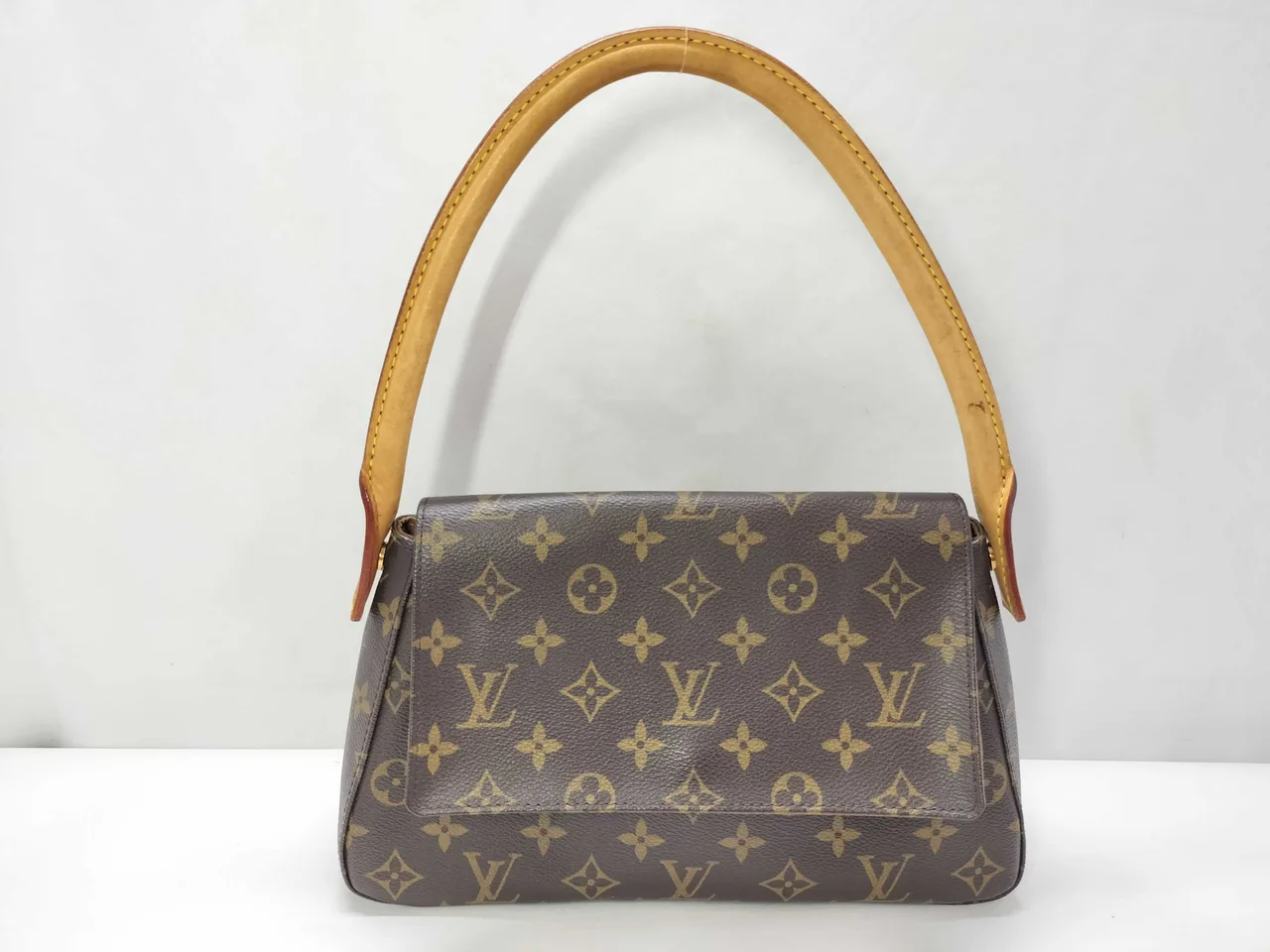 路易威登字母组合 Vuitton 迷你环形 M51147 SD1023 棕色单肩包