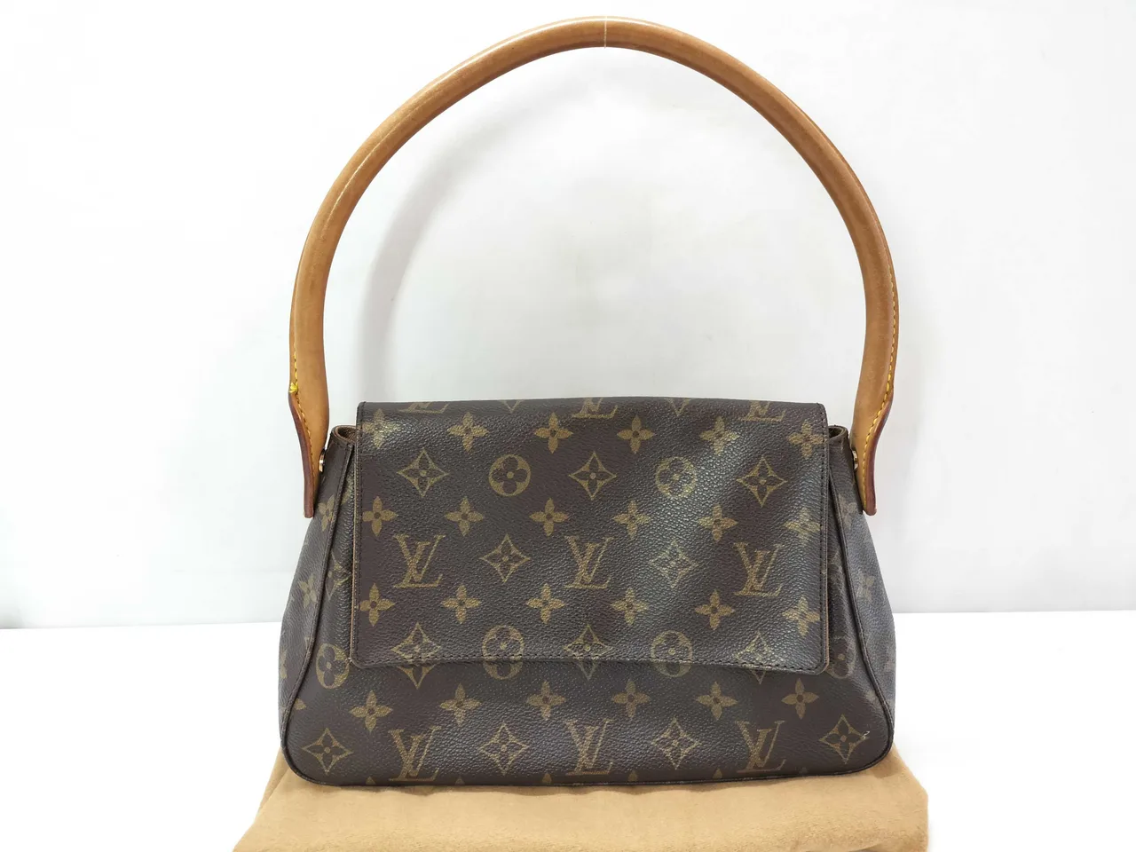 路易威登字母组合 Vuitton 迷你环形手提包 M51147