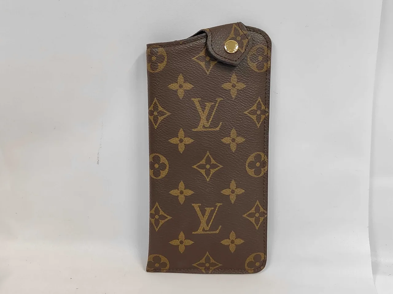 路易威登Monogram Vuitton Monogram Etuit Lunet MM眼镜保护套 M66544 SN21*4钱包