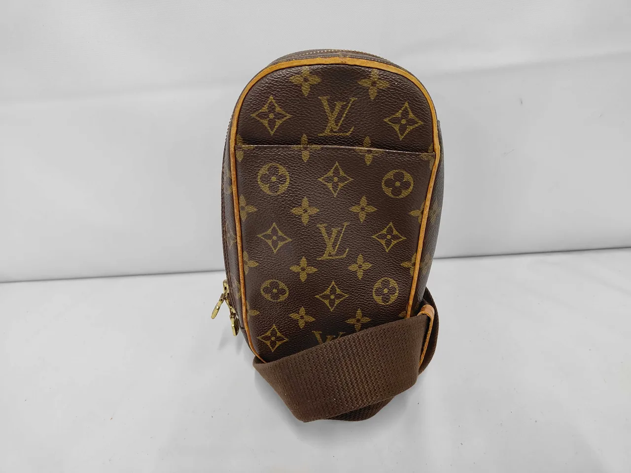 路易威登 路易威登字母组合 Pochette Gange M51870 单肩包