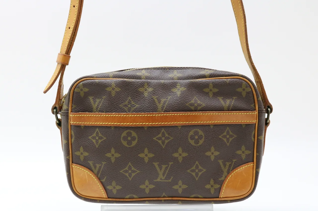 路易威登Monogram Trocadéro单肩包