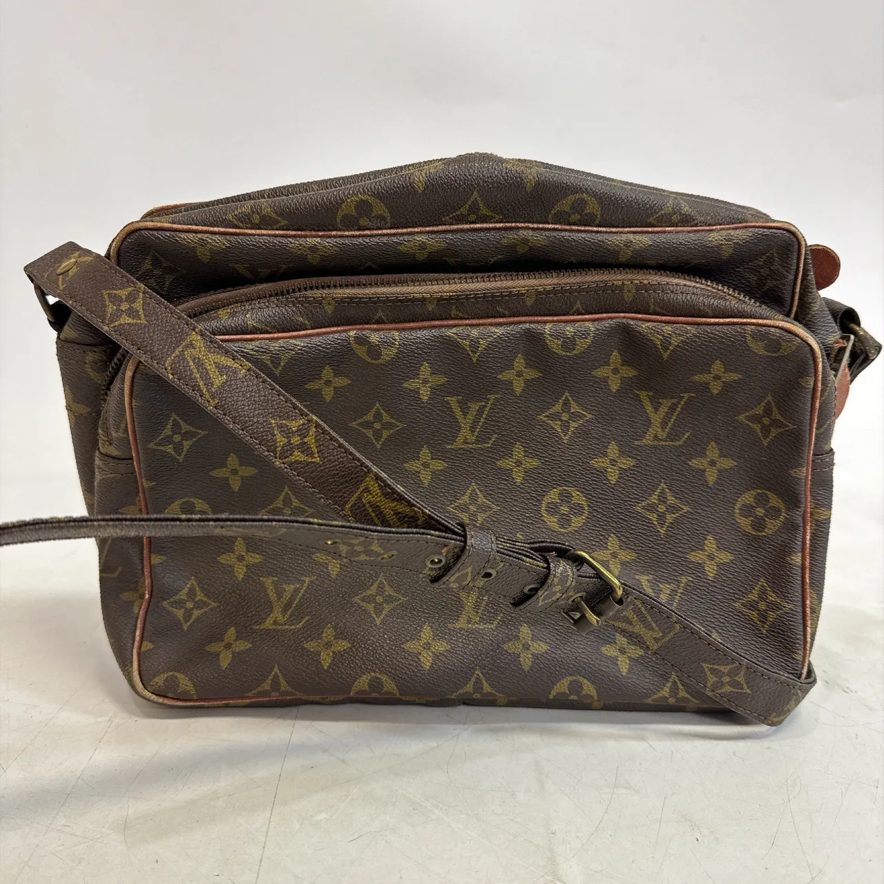 路易威登 路易威登字母组合 Nile Brown M45244 单肩包