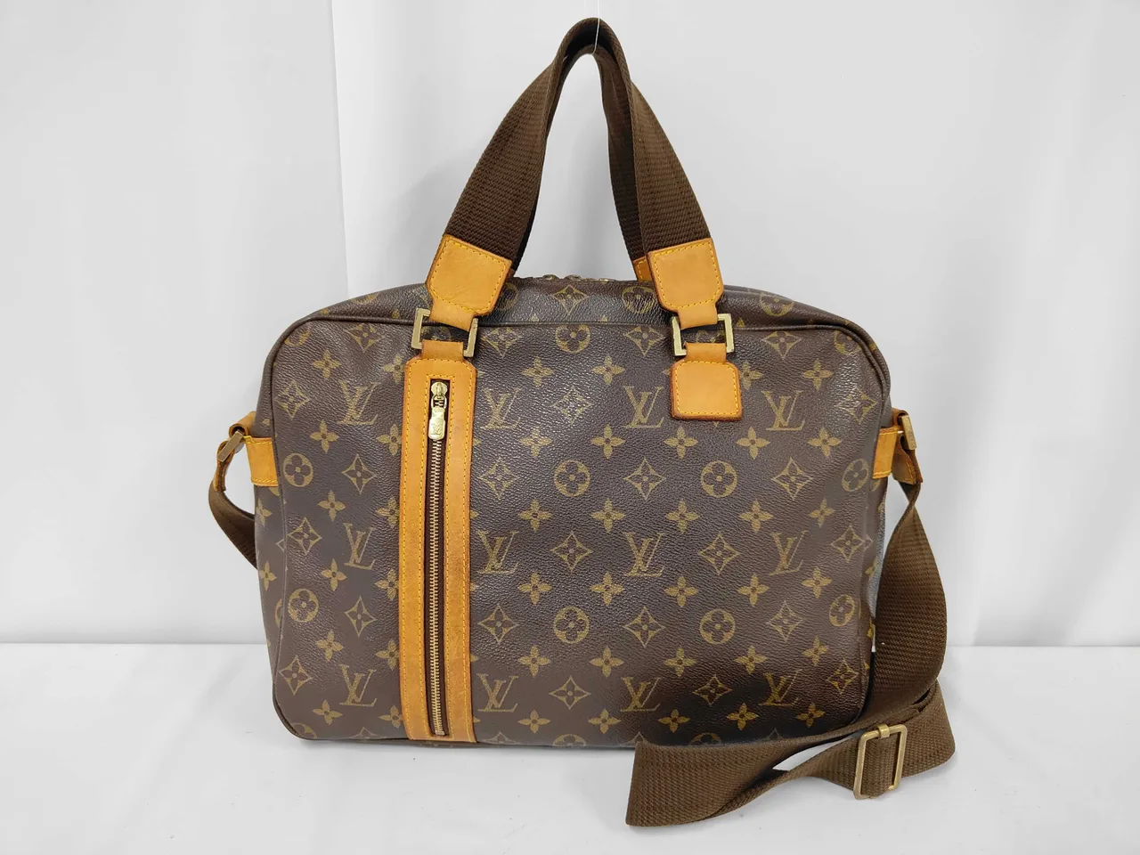 路易威登Sack Bosfall双向单肩包字母组合M40043单肩包
