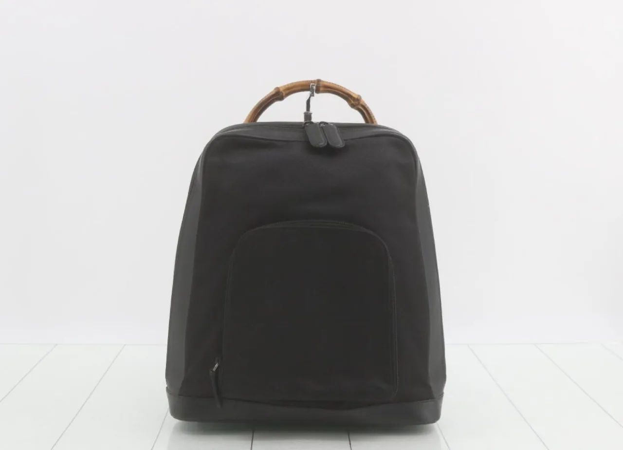GUCCI Gucci 小牛黑色背包