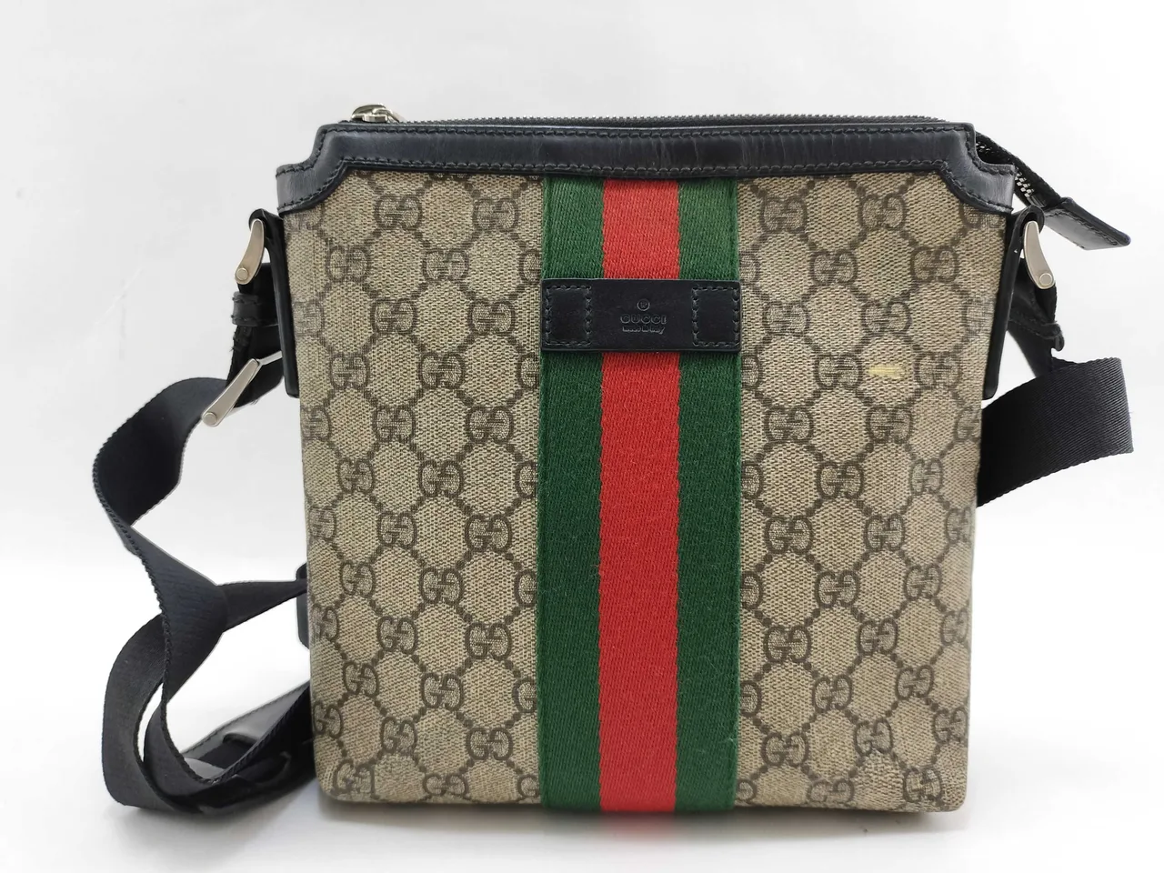 GUCCI GG Supreme Gucci GG Pattern 单肩包