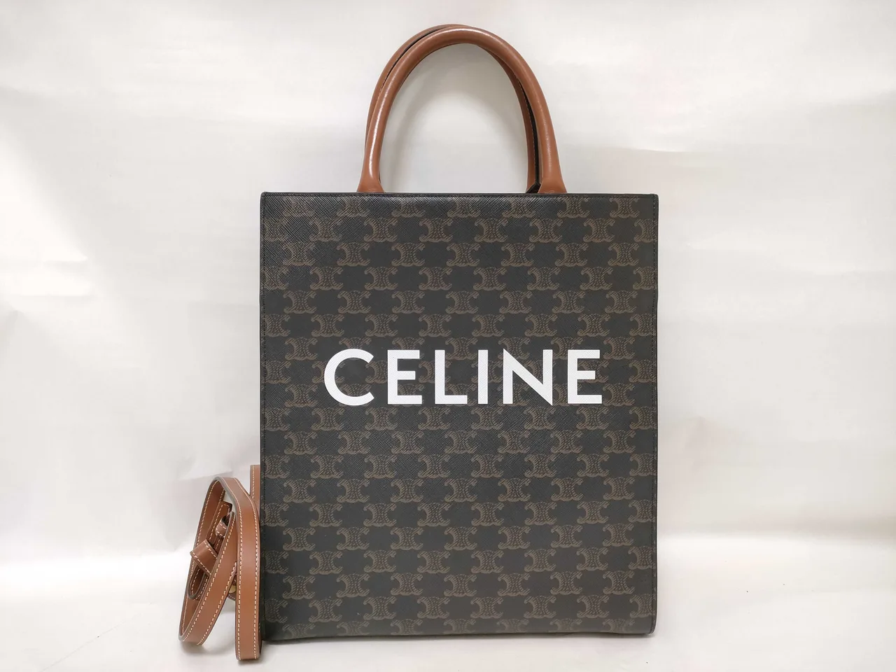 CELINE Triomphe 垂直套 PVC x 皮革双向手提包 棕色手提包