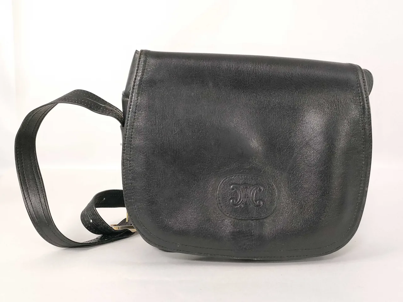 CELINE 单肩包 Triomphe 皮革单肩包