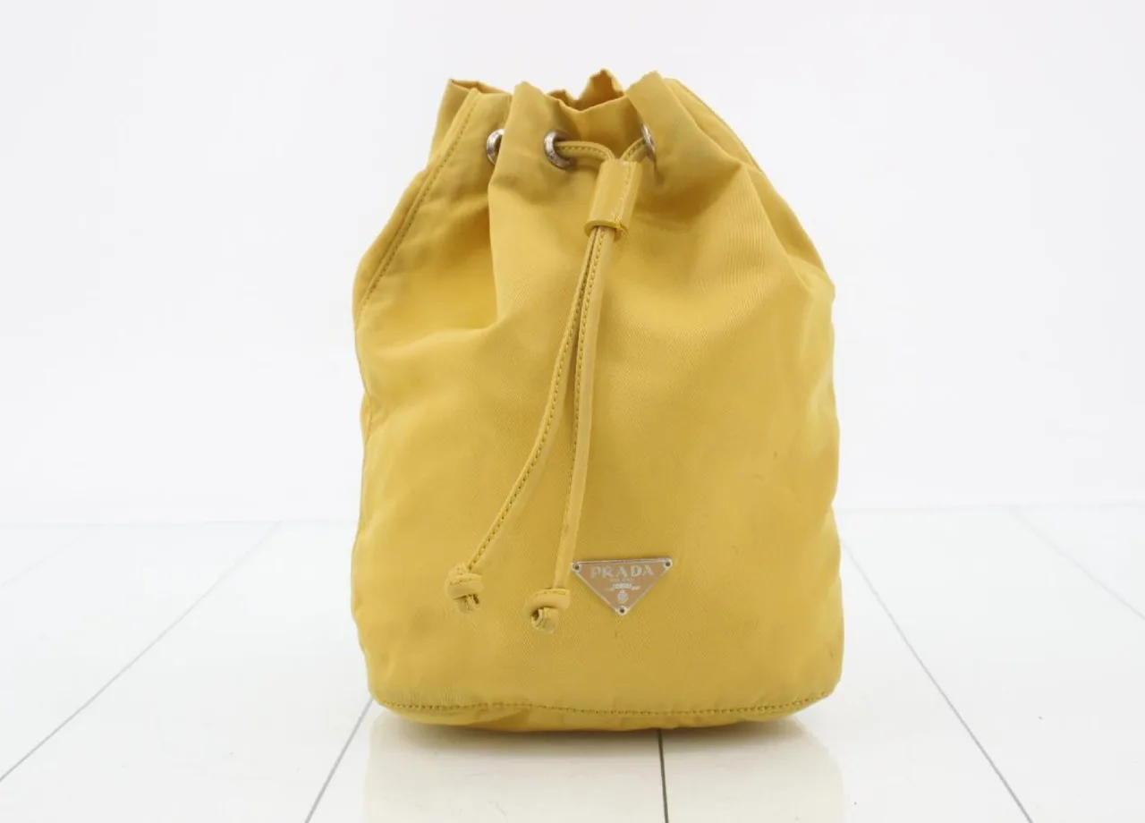 PRADA Prada 尼龙三角板束口袋 GINESTRA 袋