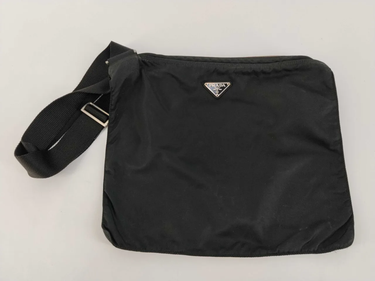 PRADA 尼龙Prada Sacoche单肩包