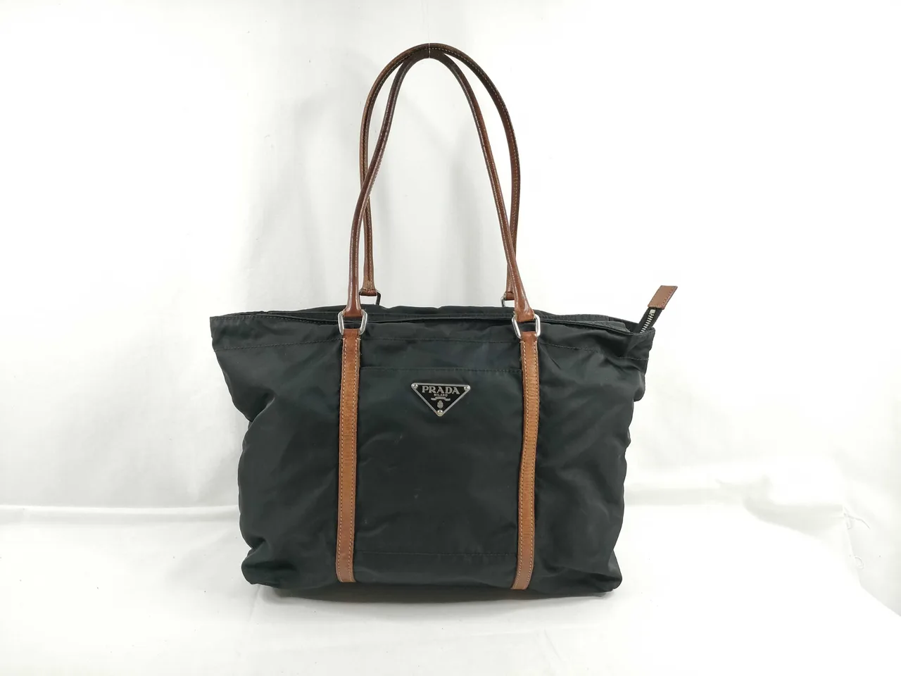 PRADA 尼龙普拉达尼龙皮包手提包