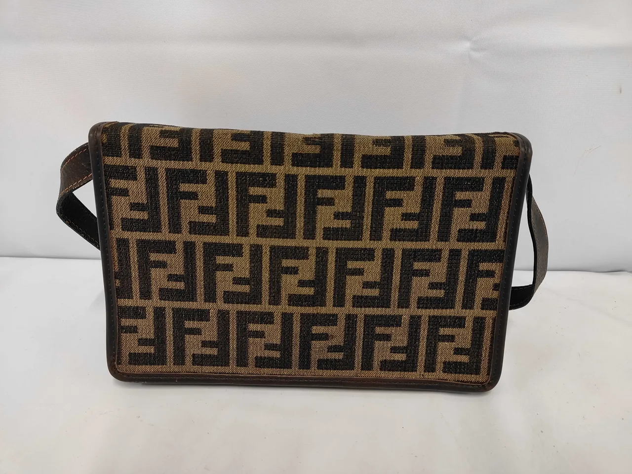 FENDI Fendi Zukka 棕色帆布皮革单肩包