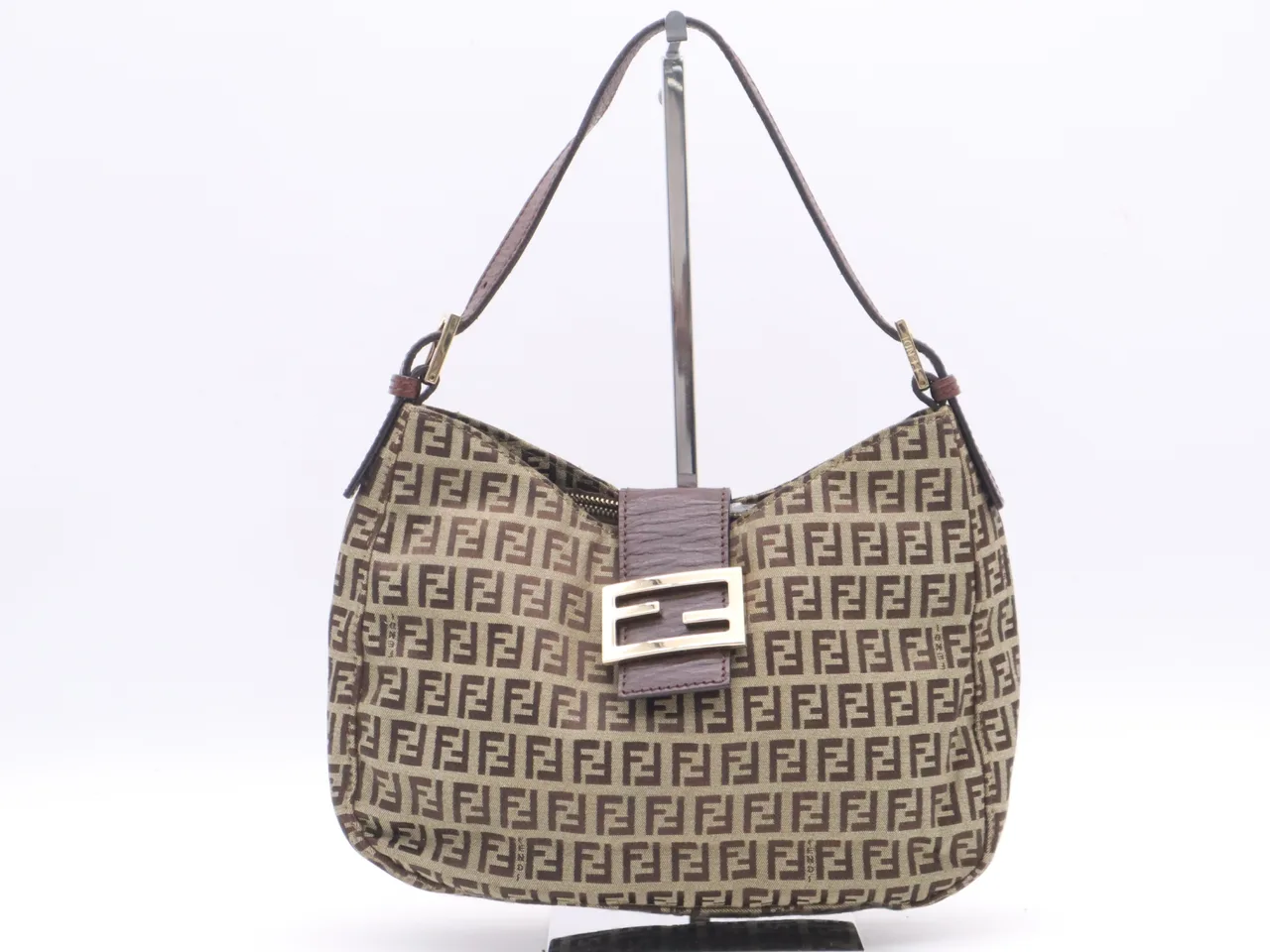 FENDI 帆布 Zucca 图案单肩包