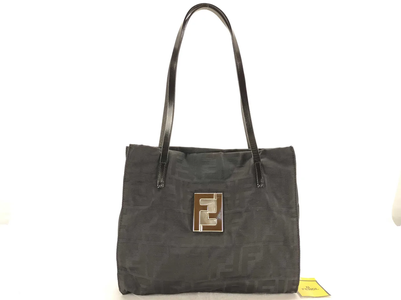 FENDI Zucca 图案 Fendi 手提包 Zukka 黑色手提包
