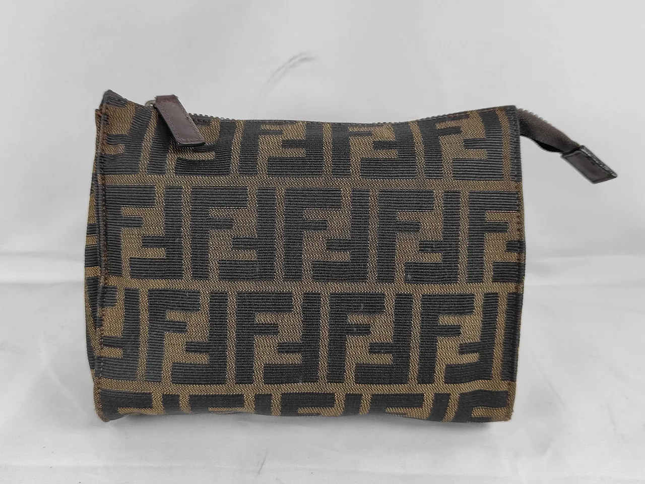 FENDI Zukka 手袋袋