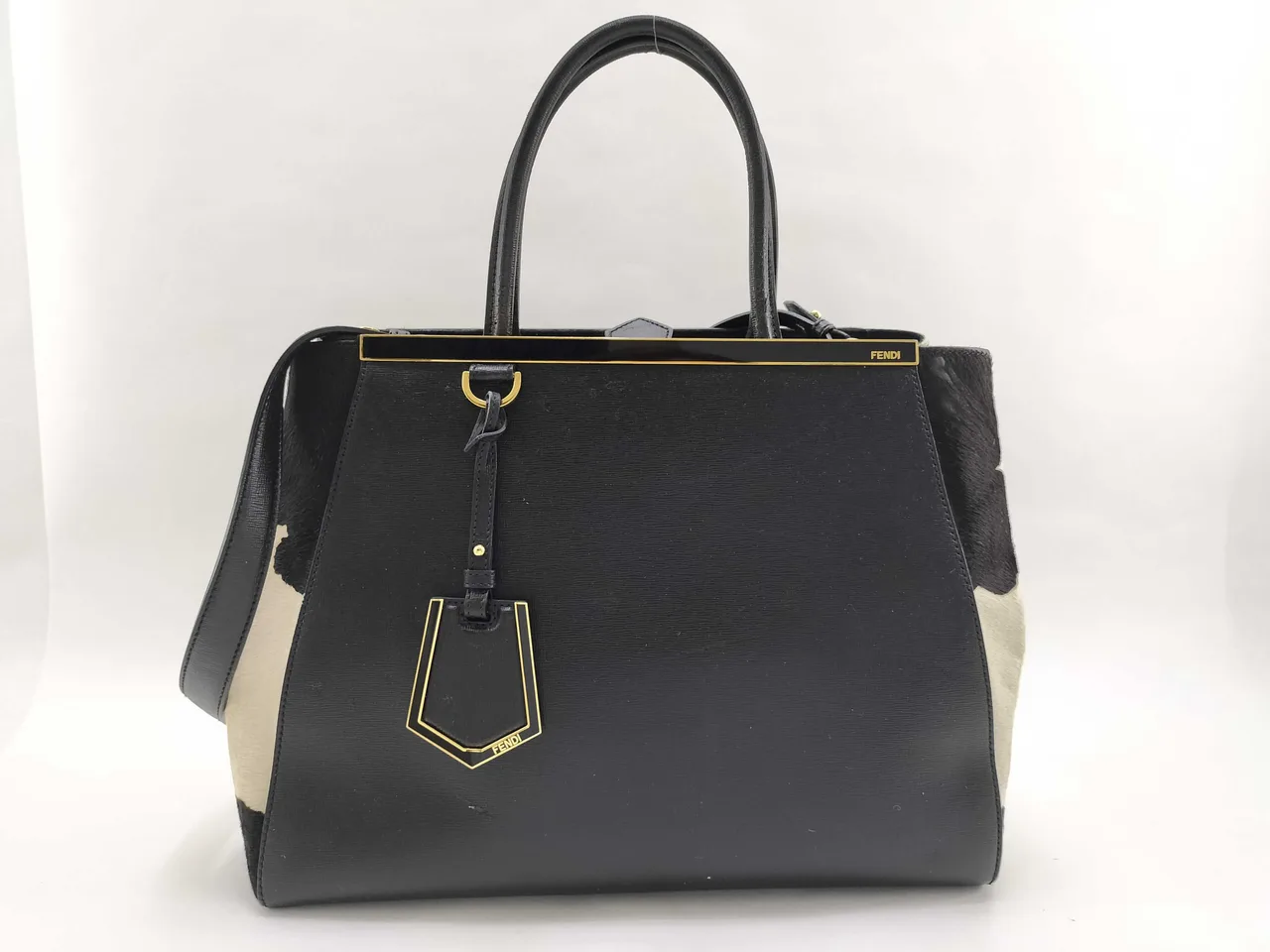 FENDI Fendi Toujour 肩部 黑色 序列号手包