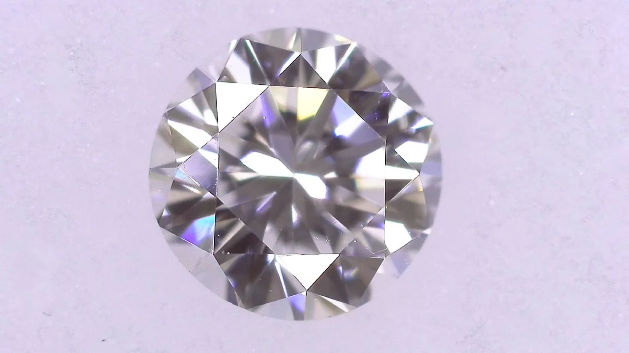 0.270 G VVS-2 非常好/GD/GD 无天然 4.07-4.14X2.57mm Diamond Loose