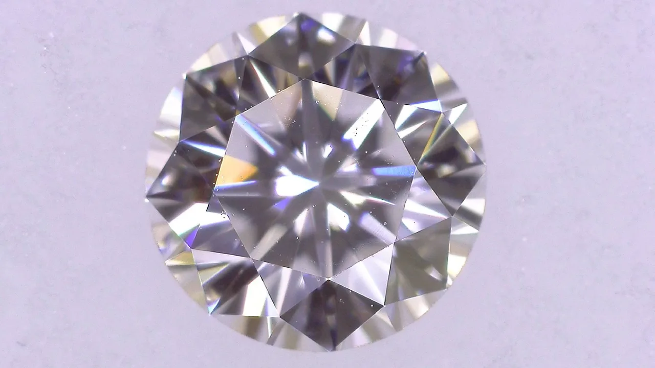 0.285克拉 E VVS-2 非常好/VG/GD 淡天然 4.21-4.26X2.62mm 钻石散装