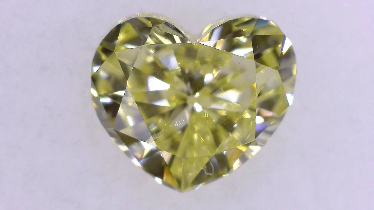 0.502ct FANCY LIGHT YELLOW SI-1 ****/GD/FR 中蓝色 自然色 4.72-5.45X2.73mm HS 钻石松散
