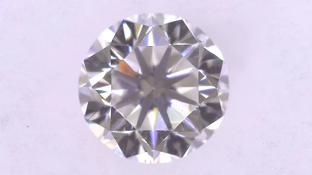 0.505 F VS-2 浅色/大净/低密度 淡自然 4.92-4.95X3.16mm 钻石散装
