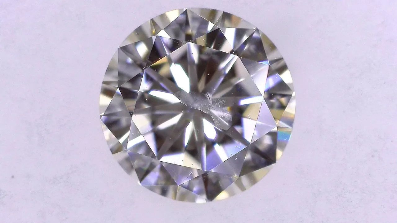 0.592ct I I-1 GOOD/VG/GD 无天然 5.48-5.51X3.24mm 钻石松散