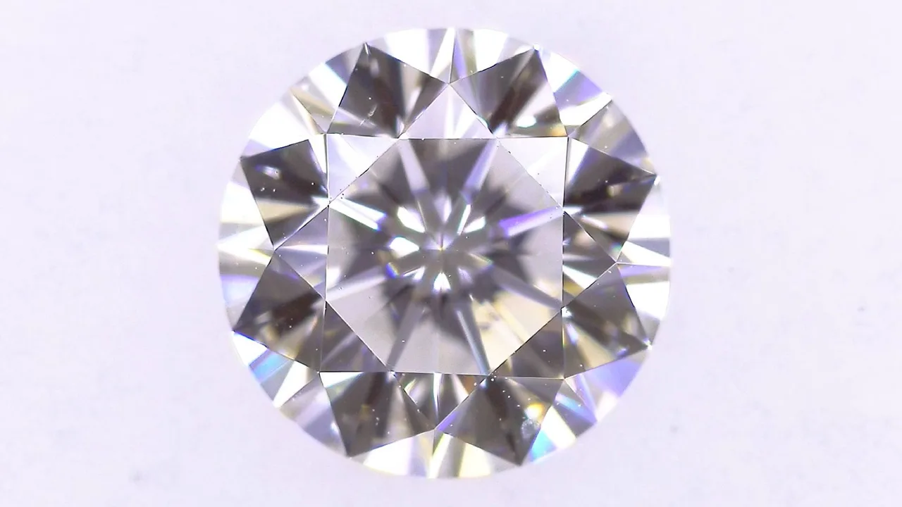 1.056ct F VS-2 非常好/VG/VG 淡天然 6.44-6.50X4.15mm 钻石散装